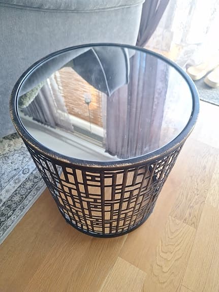 Spegelbord med glasöverdel