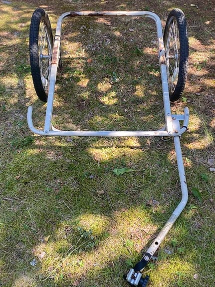 Cykelvagn / lastkärra för cykel med dragstång