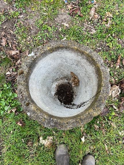 Betongkruka stor 200 kr