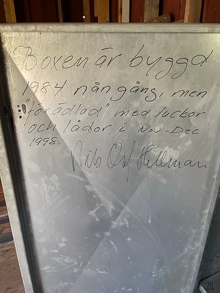 Plåtskåp galvad plåt