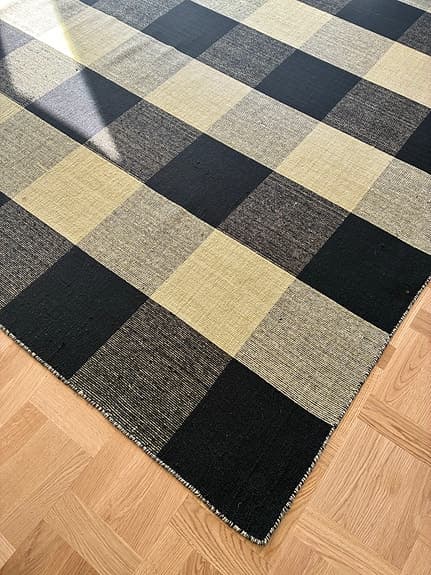 Stor kilim matta i ull 240x300 cm