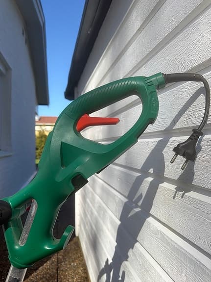 Black & Decker HLT 550W grästrimmer eldriven