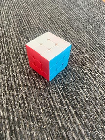 2kr Rubiks kub 3x3 (frakt tillkommer)