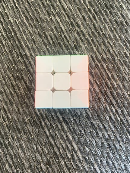 2kr Rubiks kub 3x3 (frakt tillkommer)