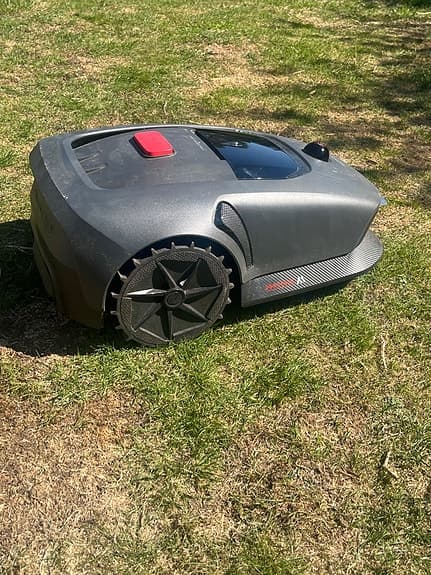MOVA 600 robotgräsklippare