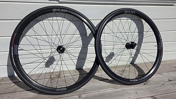 Hunt 4 season hjulset racer/gravel med Vittoria Rubino Pro-däck