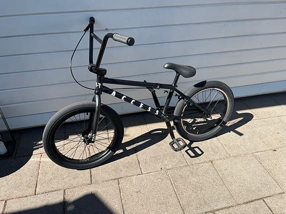 Cult Access BMX 20”