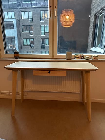 Skrivbord Lisabo IKEA