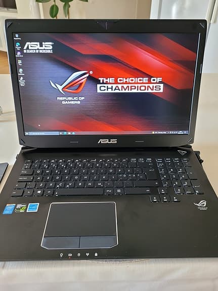 Asus ROG 16"