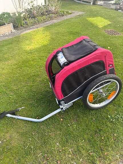 Trixie cykelvagn för hund röd
