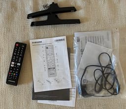 Samsung 32' TV säljes UE32T4305AE. Kvitto Finns! Endast använd i 1 månad