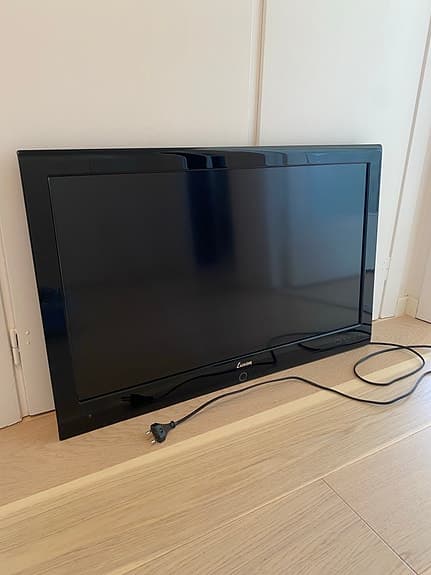 Luxor LED TV 32’’ med HDMI