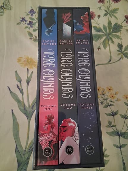 Säljer Lore Olympus bok-box 📚