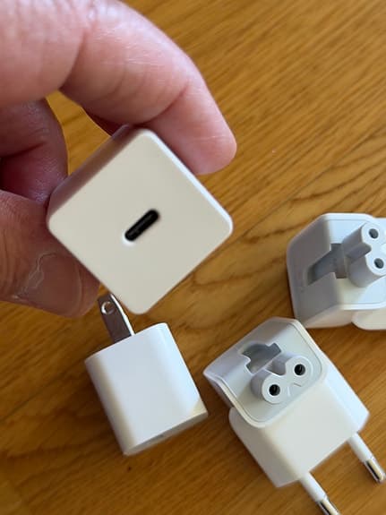 Apple USB‑C väggladdare