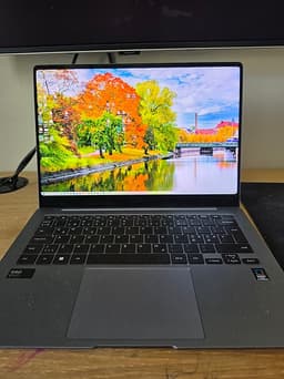 Galaxy book4 pro touch