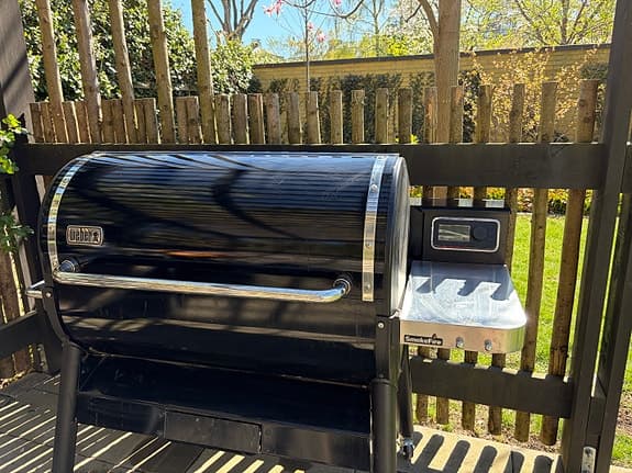 Weber Smokefire grill / rök EX6 GBS