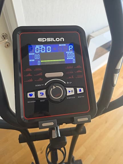 Crosstrainer - Epsilon Exceed XT90