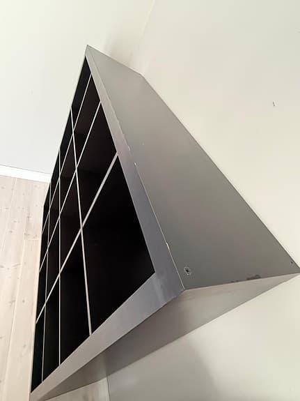 IKEA KALLAX hylla 4x4 (147x147 cm) - Svartbrun