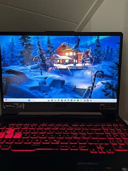 Asus TUF Gaming bärbar dator 15,6" svart med röd bakgrundsbelyst tangentbord