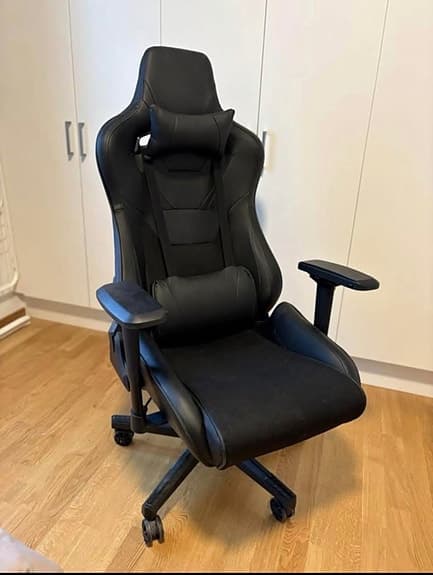 Mio gamingstol svart