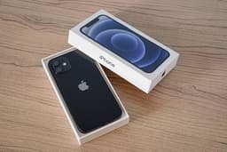 Apple iPhone 12 mobiltelefon svart