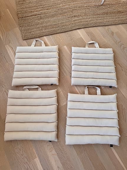 Helt nya, beige sittdynor / sittkuddar Hemtex