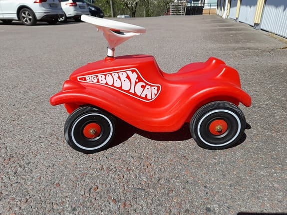 Bobby Car röd sparkbil