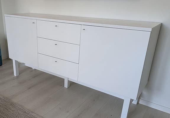 Skänk/Sideboard/byrå