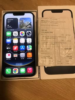 Apple iPhone 16e 128 GB svart