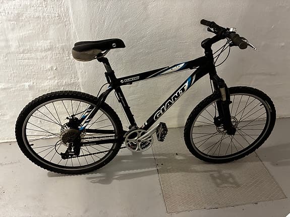 Giant mountainbike 56 cm 26" unisex svart
