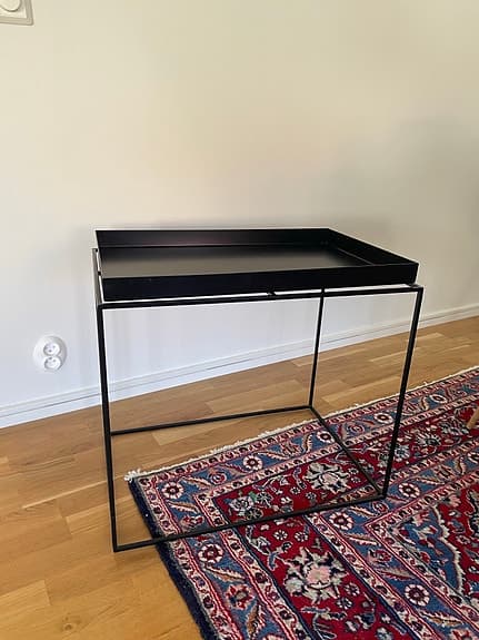 HAY tray table