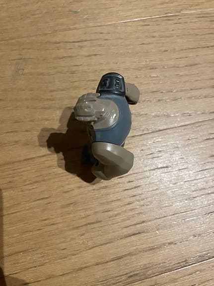 LEGO Marvel figur – stor grå/brun gubbe