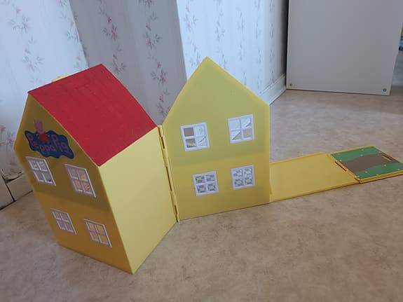 Greta Gris hus med figurer och tillbehör