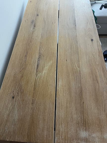 Matbord/barbord massiv ek