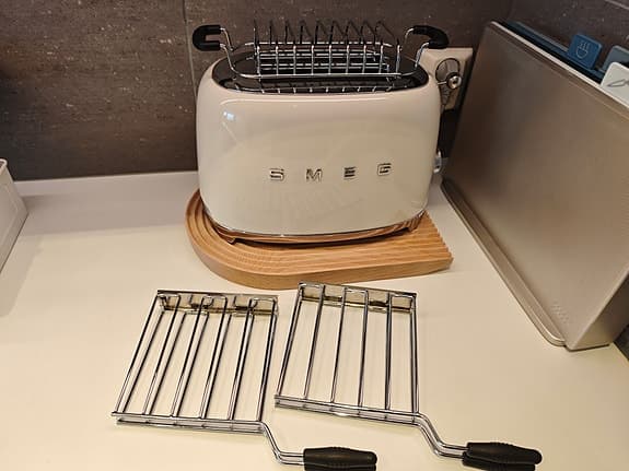 Smeg Toaster and accessories