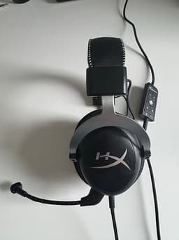 HyperX Cloud 2 gaming hörlurar