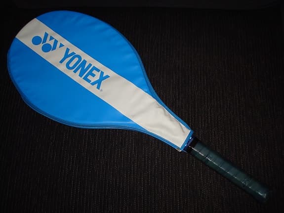 Tennisracket Yonex Supra L3 mot badmintonracket