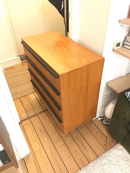 60-talsbyrå i teakfanér