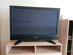 Panasonic 42 tum plasma tv