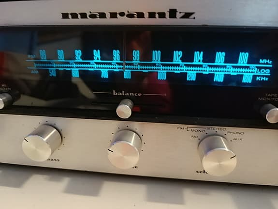 Marantz model 2215B förstärkare