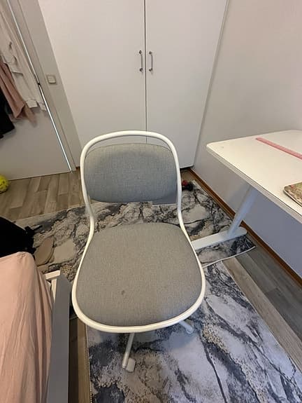 Höj och sänkbart skrivbord