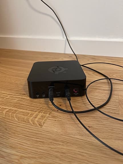 Xbox One X + 2 handkontroller + SteelSeries Arctis Pro Wireless