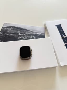 Apple Watch Ultra 49mm Titanium GPS+Cellular