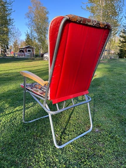 2 st retro trädgårdsstolar med blommigt tyg