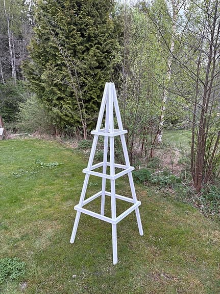 Vitt växttorn 160cm