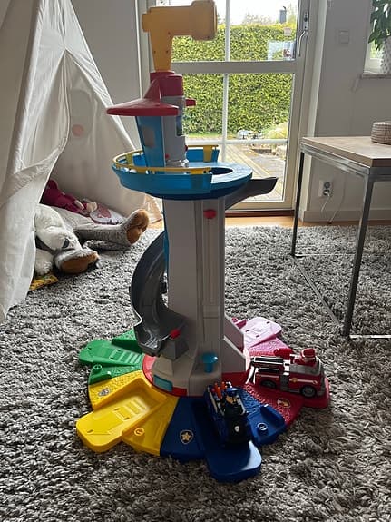 Paw Patrol lekset utkikstorn med bilar