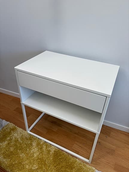 Vikhammer sängbord