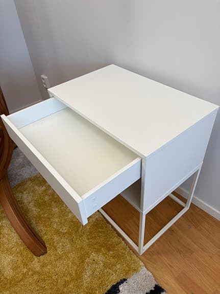 Vikhammer sängbord