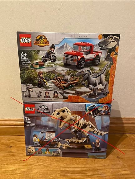 Blandat med oöppnade Lego askar
