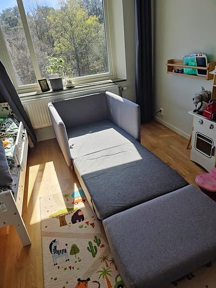 Bäddfåtölj i nyskick